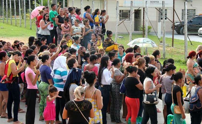 ImageFile: Brazilian prison riots kill 60