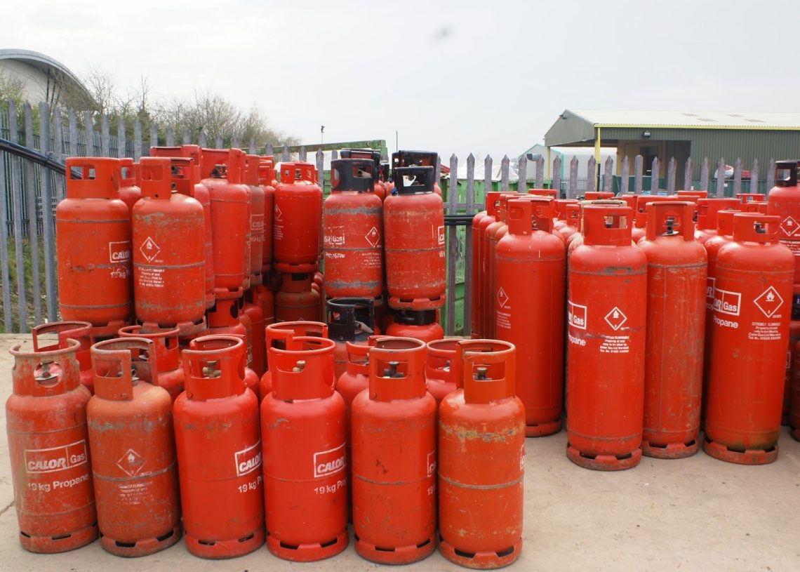FG begins clampdown on illegal gas plants, roadside LPG retailers