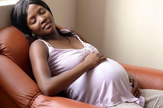 Expert warns against wrong sleeping position in pregnancy