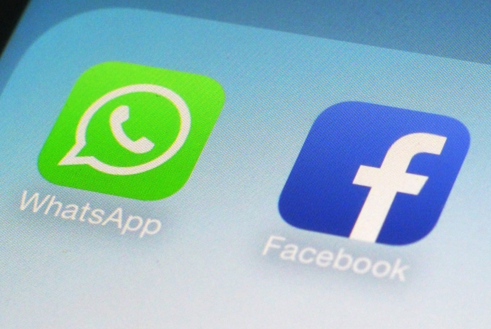 Whatsapp, Instagram, Facebook suffer global downtime