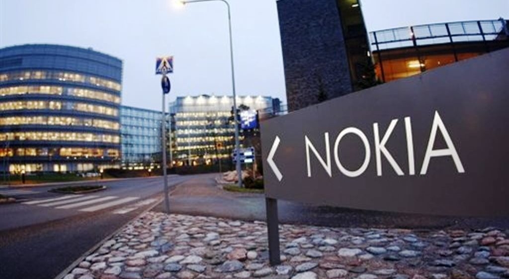 Nokia receives $2 billion from Apple to settle patent disputes