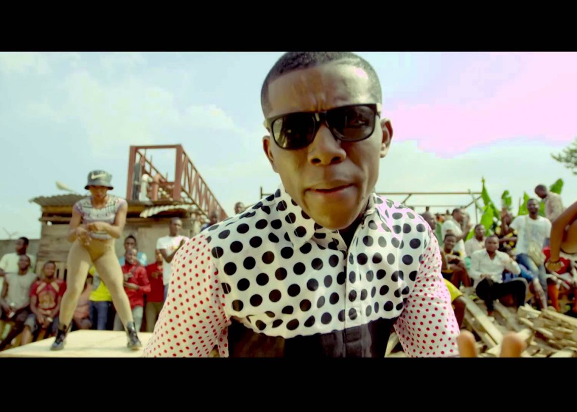 SMALL DOCTOR
