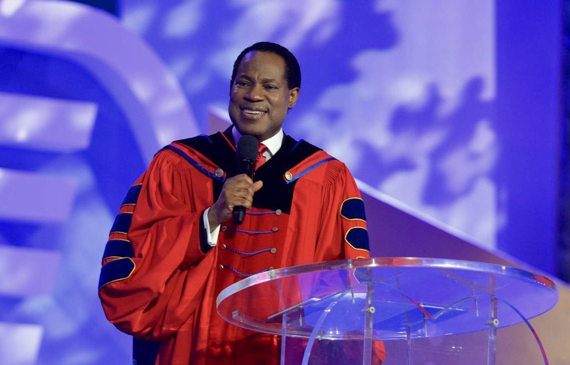 Crossover service: Pastor Chris declares 2018 Year of the Supernatural