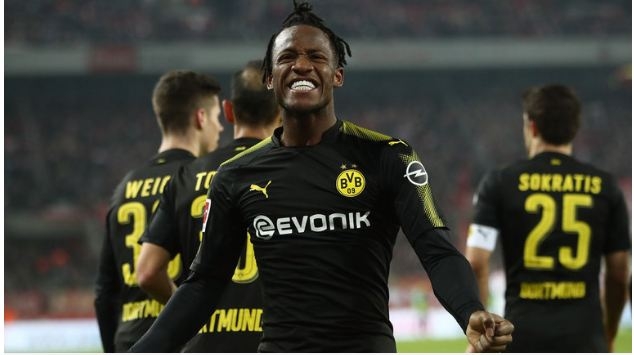 Michy Batshuayi nets double on Borussia Dortmund debut