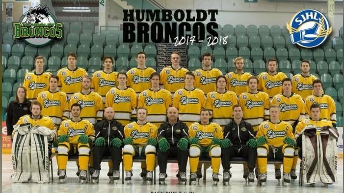Fourteen killed in Canadian youth hockey team bus crash