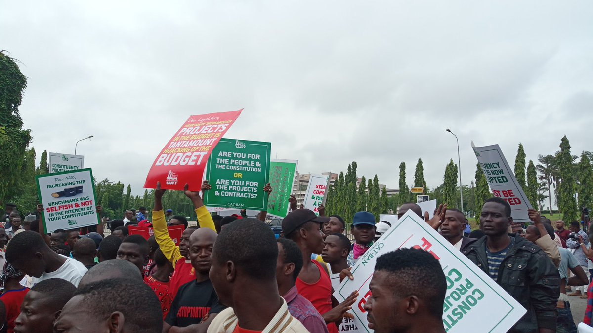 CATBAN protest in Abuja, demand to see legislators [Photos]