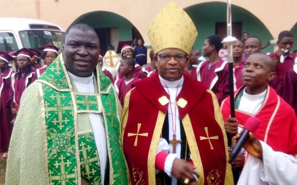 2019: Anglican cleric advocates two-party system in Nigeria
