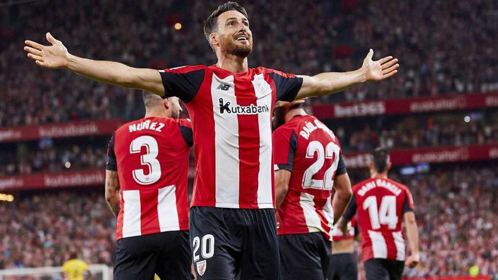 Athletic Bilbao striker, Aritz Aduriz announces retirement