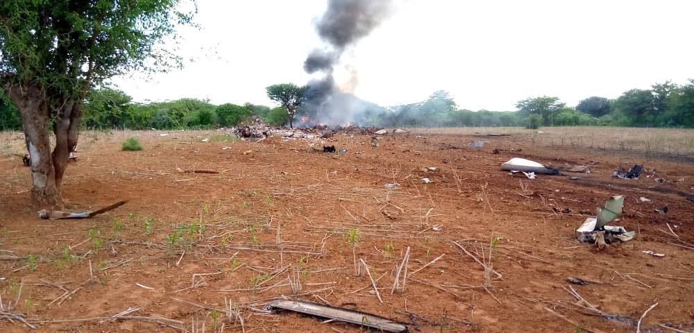 Photo: Six die as plane carrying coronavirus medical supplies crashes