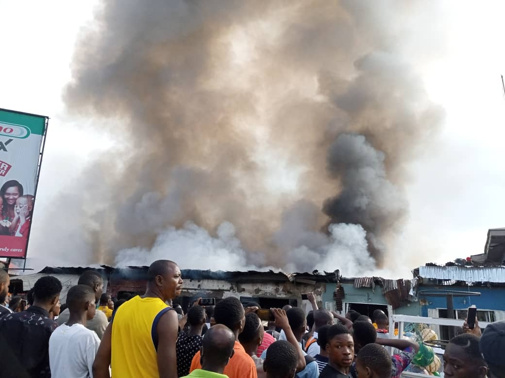 BREAKING: Fire razes biggest market in Delta State [Video]