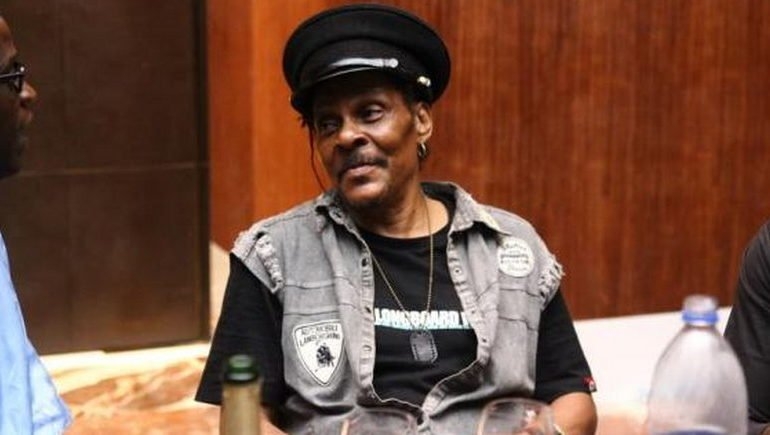 Majek Fashek's family solicit financial support to fly him home for burial