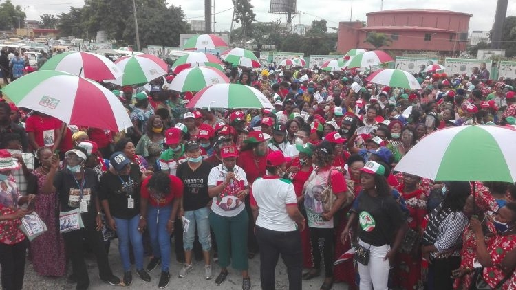 Impeachment: Edo PDP women storm Assembly, insist Okiye remains Speaker [Photo]