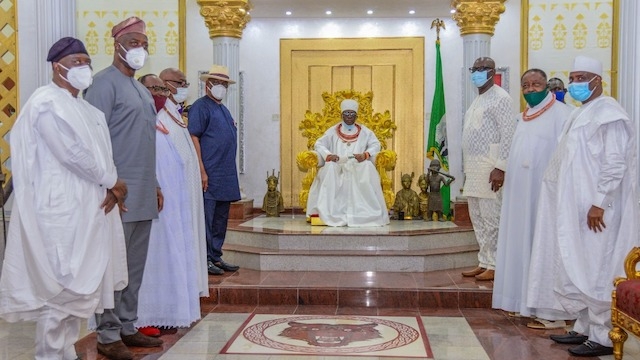 Edo poll: Obaseki leads PDP governors on 'thank you' visit to Oba of Benin [Photos]