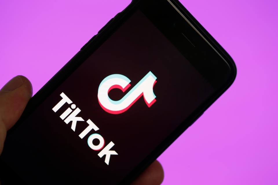 US Suspends Ban on TikTok Downloads