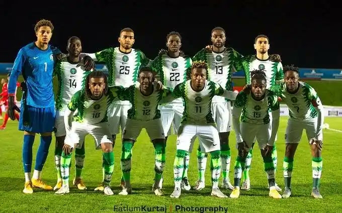 BREAKING: Fans hold Super Eagles hostage in Benin City stadium after 4-4 draw [VIDEO]