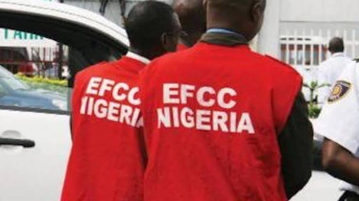 EFCC arrests 40 suspected internet fraudsters in Abuja