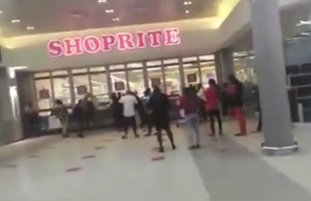 BREAKING: Shoprite outlets across Nigeria shut down as staff begin industrial action