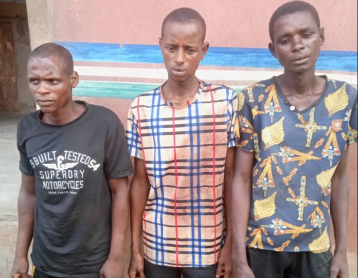 Police overpower kidnappers in gun duel, arrest three during ransom collection[PHOTO]