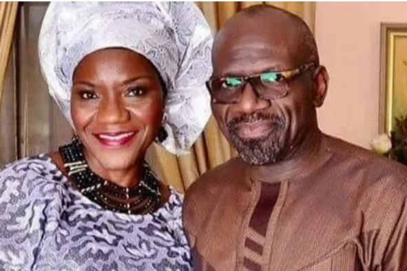 SAD! Pastor Taiwo Odukoya loses twin sister one month after wife