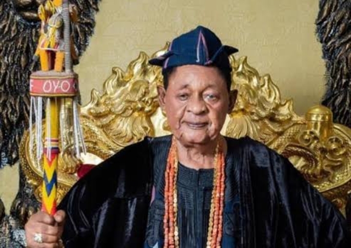 BREAKING: Alaafin of Oyo, Lamidi Adeyemi III joins his ancestors