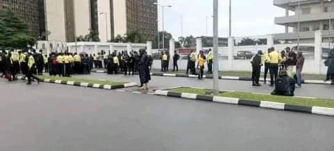 Men of the Corps protesting at the gate of Government House, Portharcourt