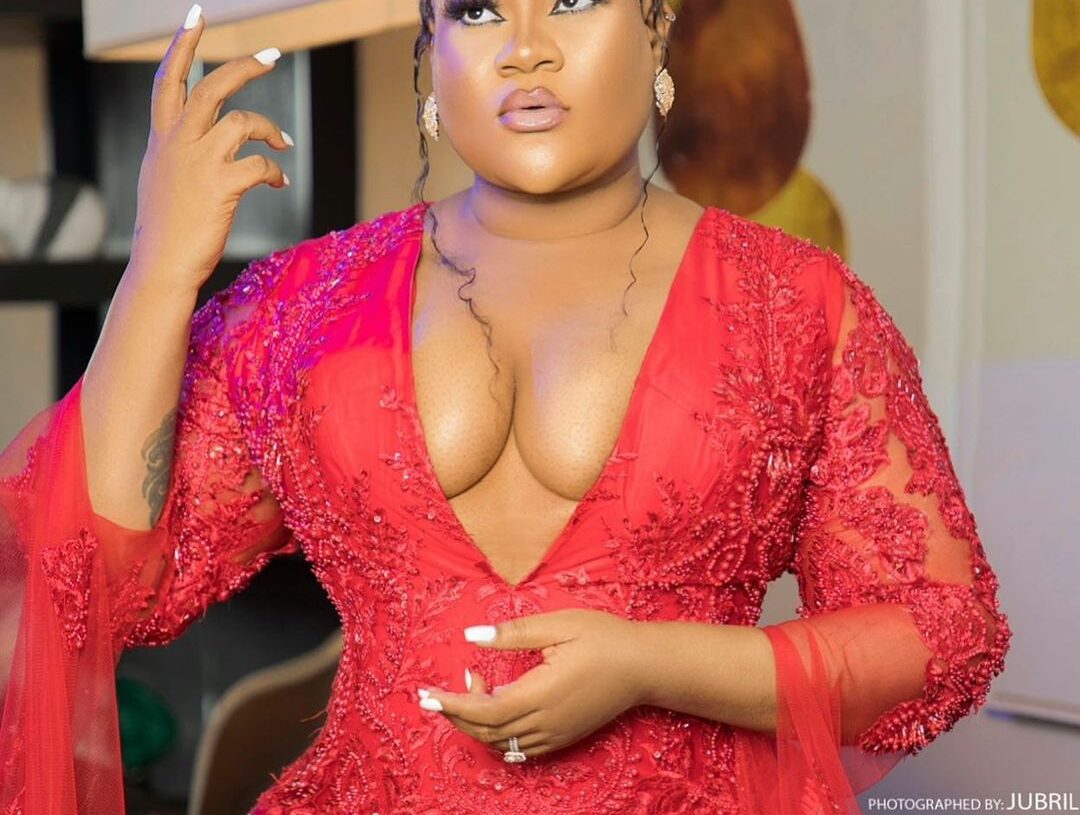 Nkechi Blessing chides fan for filming her