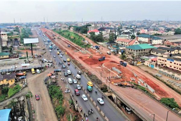 LASG announces traffic diversion, as FG commence repairs along Berger-OPIC axis tomorrow (PHOTO)