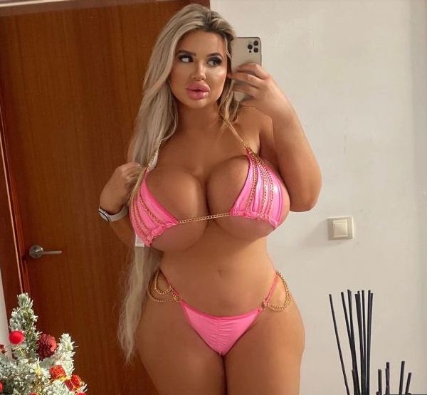 JESSY BUNNY: Woman with the biggest boobs in Austria revealed