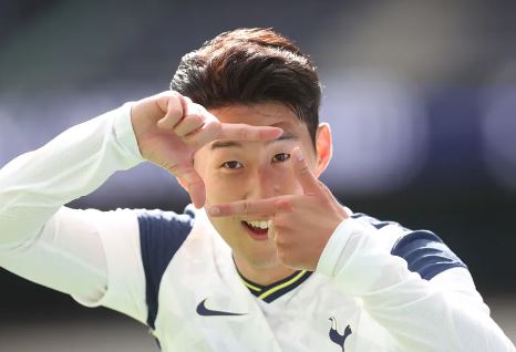 Son back to scoring form as Spurs beat West Ham