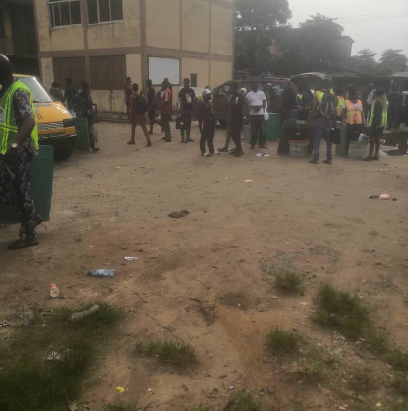 LAGOS: INEC ad hoc staff protest delay in payment on election day