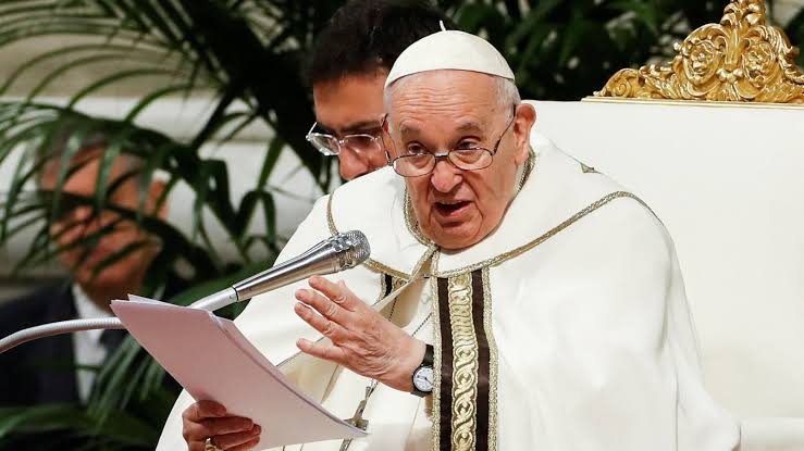 Holy See gives update on Pope Francis's surgery