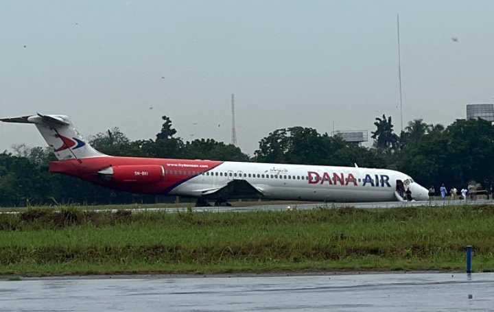 Video: Passengers evacuated as Dana Air aircraft skids off runway in Lagos