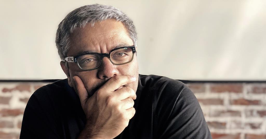 Renowned Iranian film-maker sentenced to lashes, 8 years prison