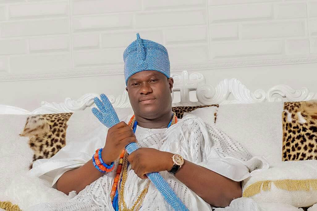 CHIVIDO2024: Ooni Of Ife criticised over display at Davido’s wedding